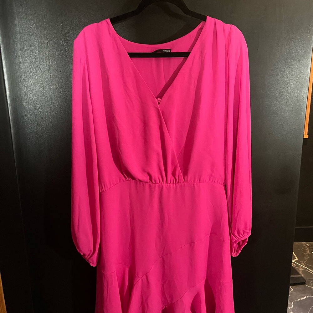 Elegant Fuchsia V-Neck Mini Dress